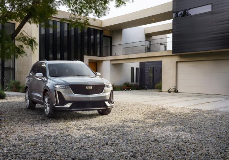 캐딜락 XT6