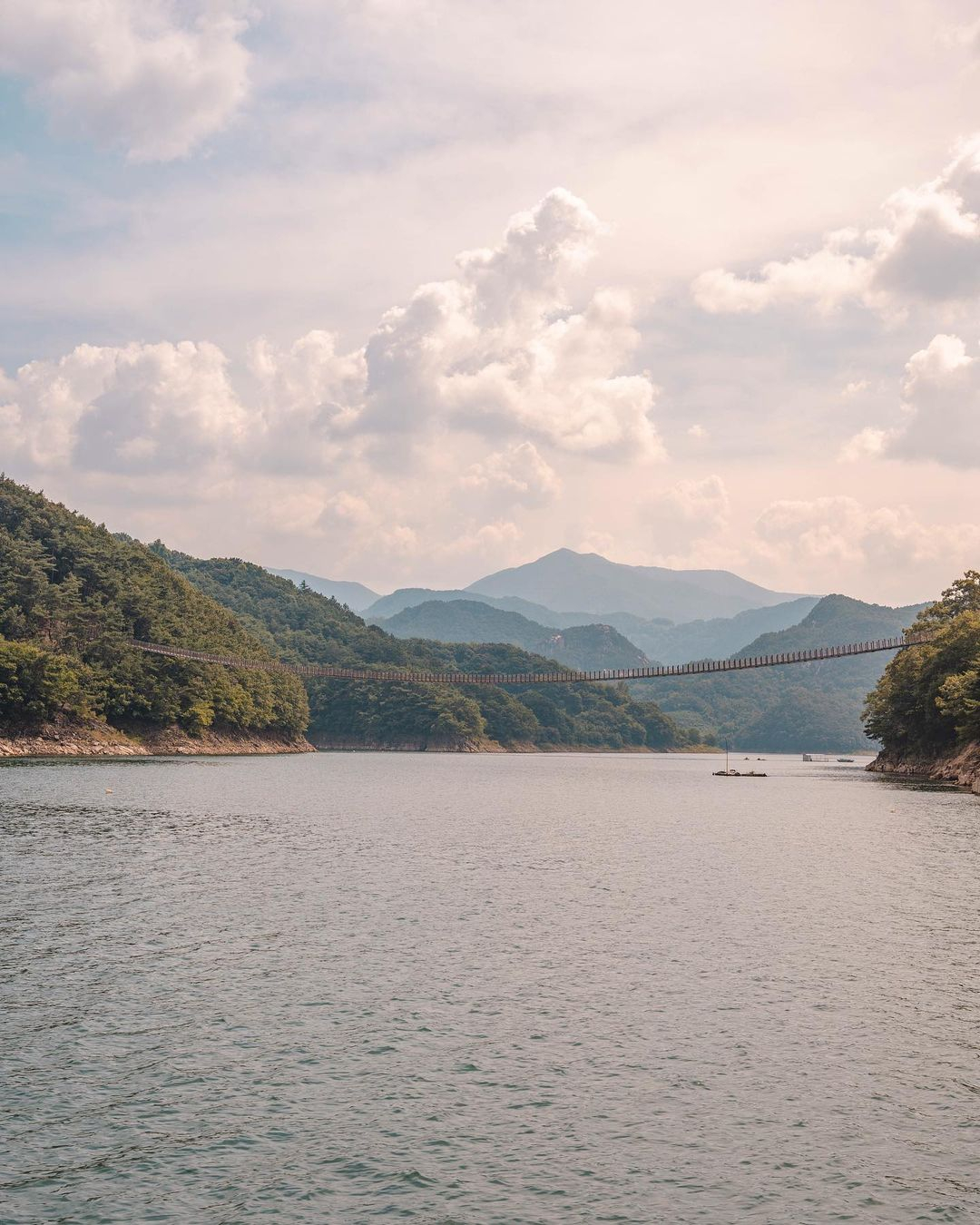 충주호 @lol_travel