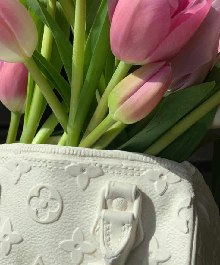 Bodega Rose_LV vase