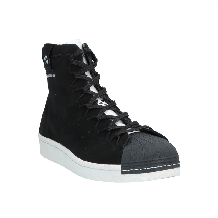 스니커즈, $239 USD