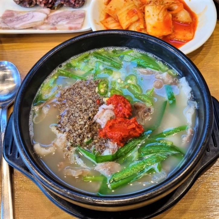 도담순대국
