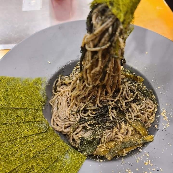 뱅뱅막국수