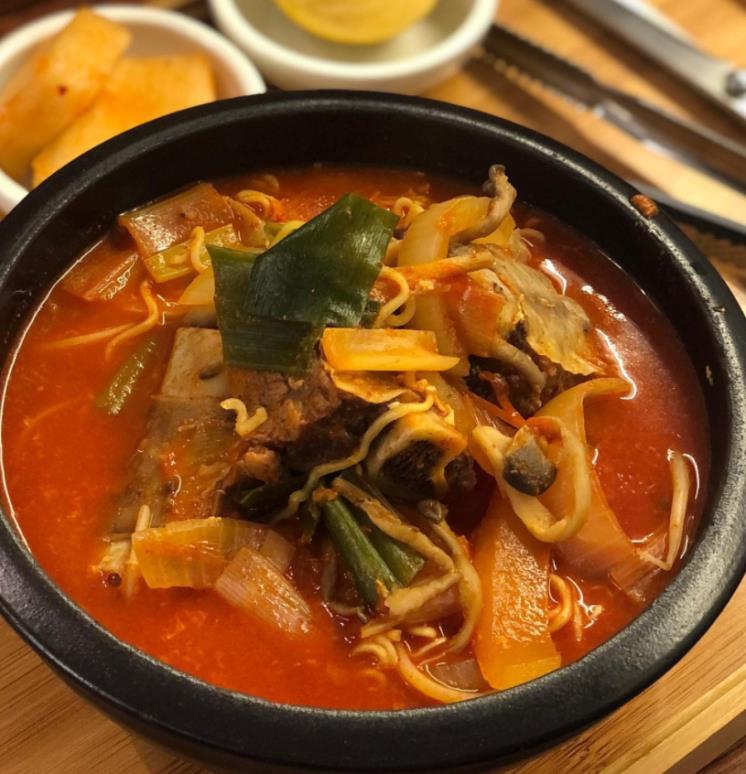 육장정 @fooddd_zang