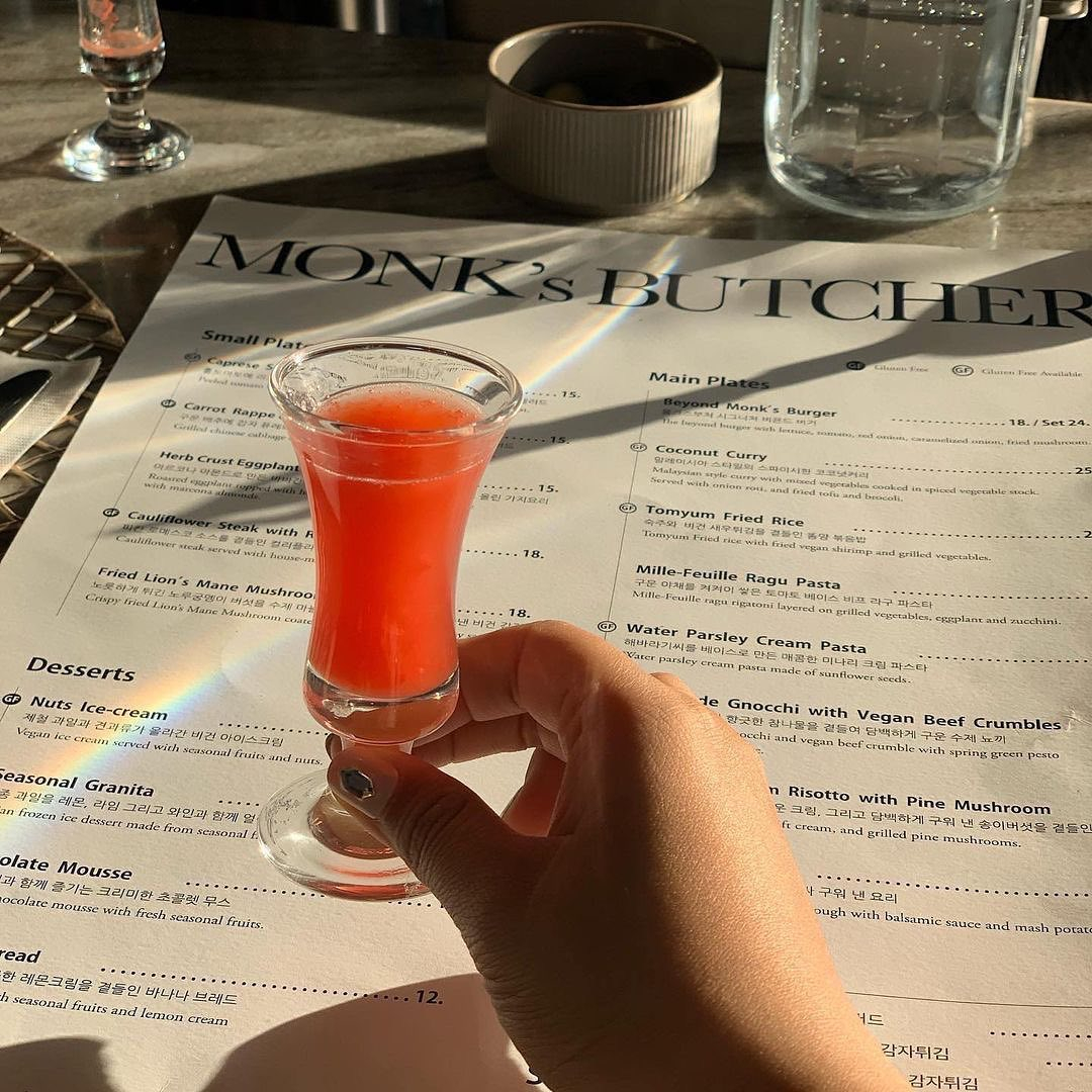 인스타그램 @monksbutcher