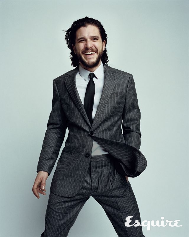 슈트, 셔트, 타이 모두 루이비통