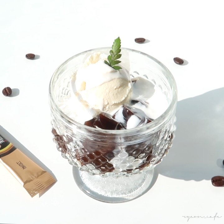 @RYEON_CAFE