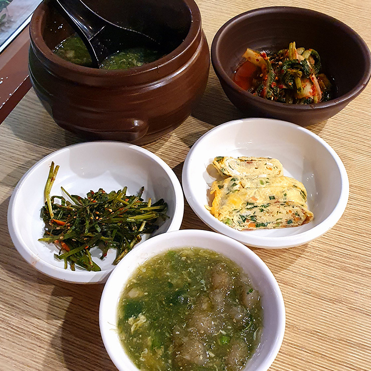 강원도 시골보쌈&감자옹심이 사당본점