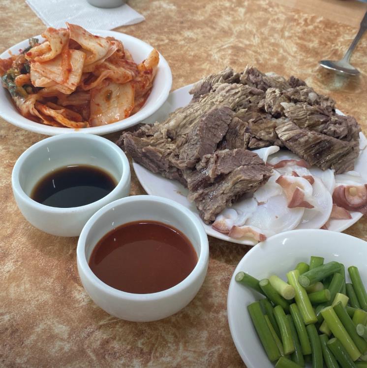 명륜손칼국수