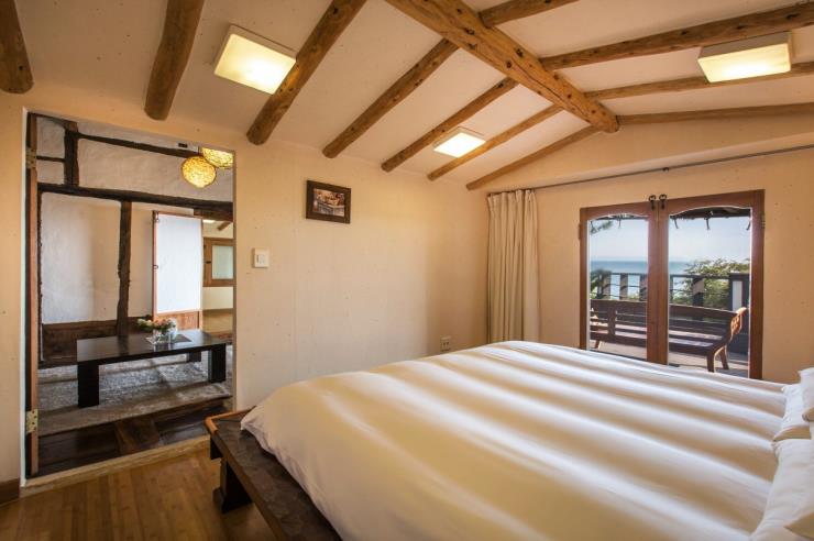@seaeshotel