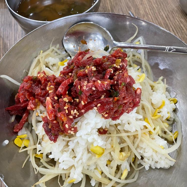 왕관식당