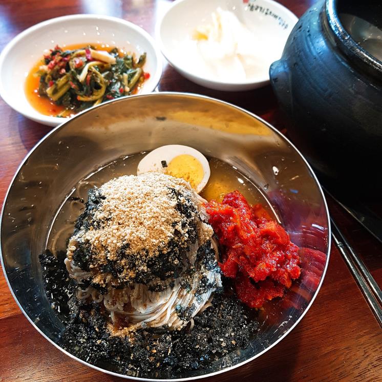 송정해변막국수