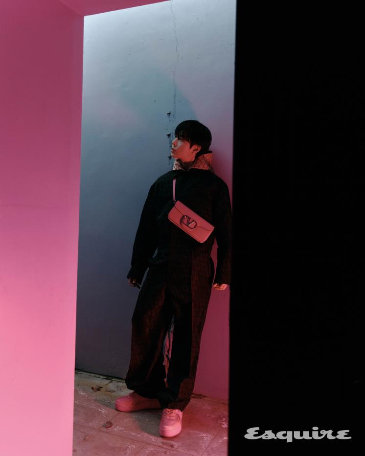 새 더블 싱글 'POST IT(포스트잇)'으로 돌아온 용준형