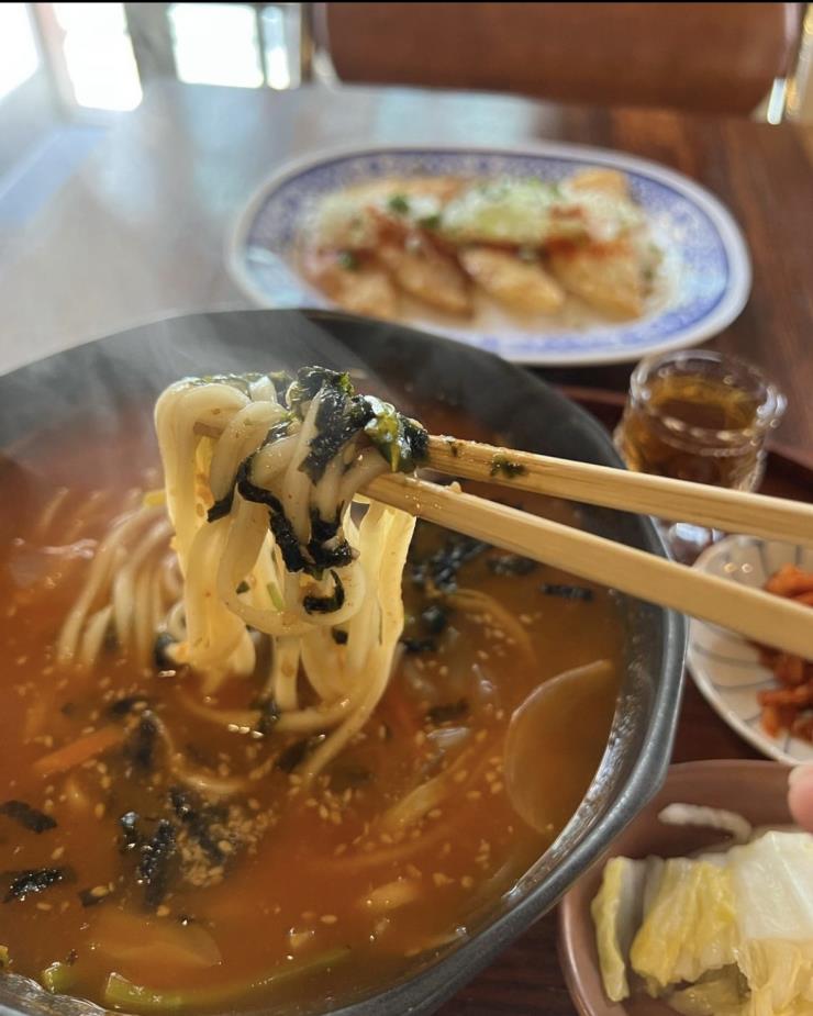 @hj_choe