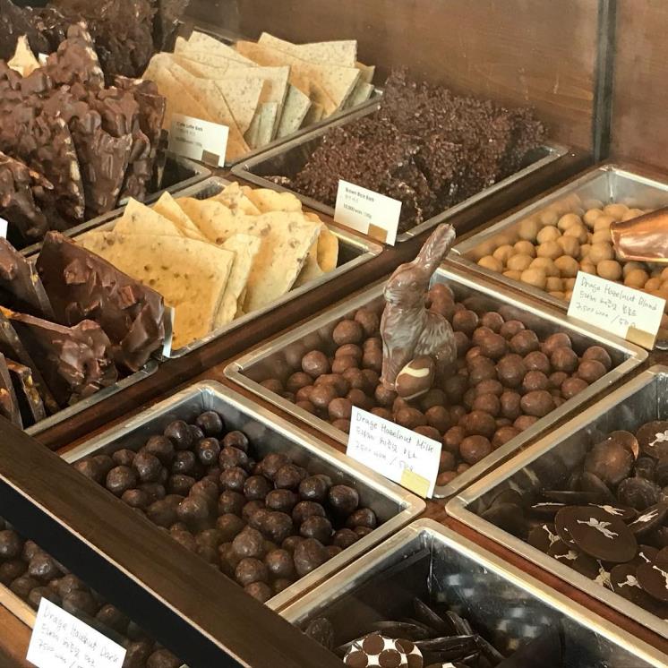 카카오봄 용산점(@cacaoboom)