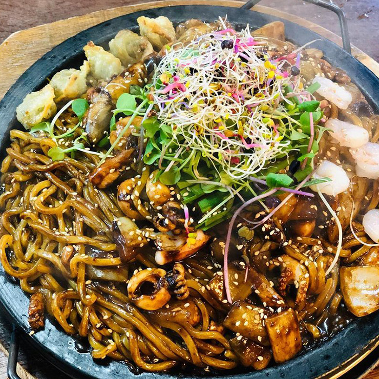 청평돌짜장(@doljjajang__cheongpyeong)