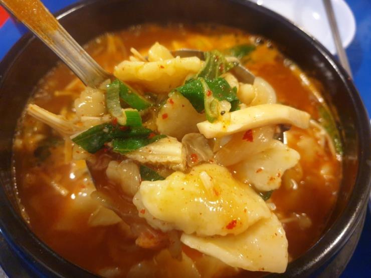 대합탕 수제비 포장마차