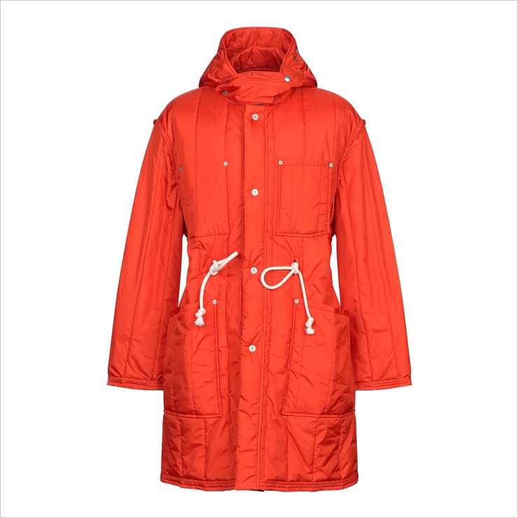 프라다 레인코트, $876 USD