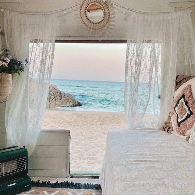 @lala_picnicar