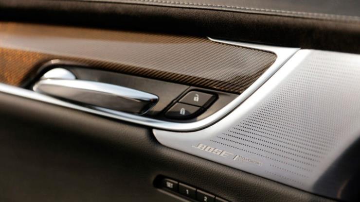 캐딜락 XT6