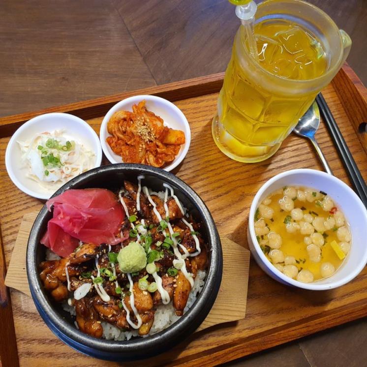 만월