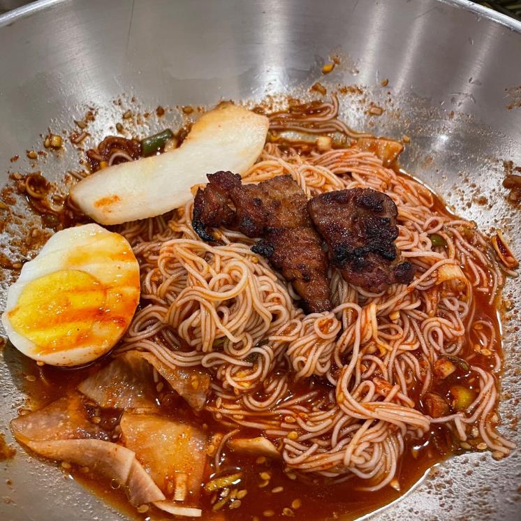 돈금정