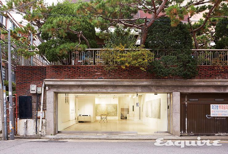 남녀노소 할 것 없이 누구나 편하게 들락날락하는 게 루트의 매력이다.