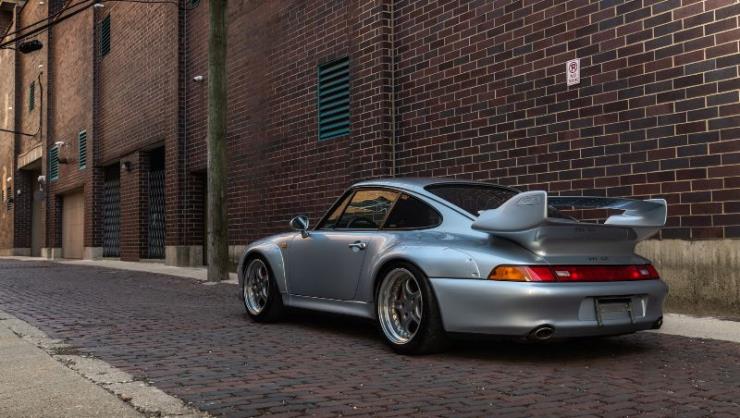 포르쉐911 GT2