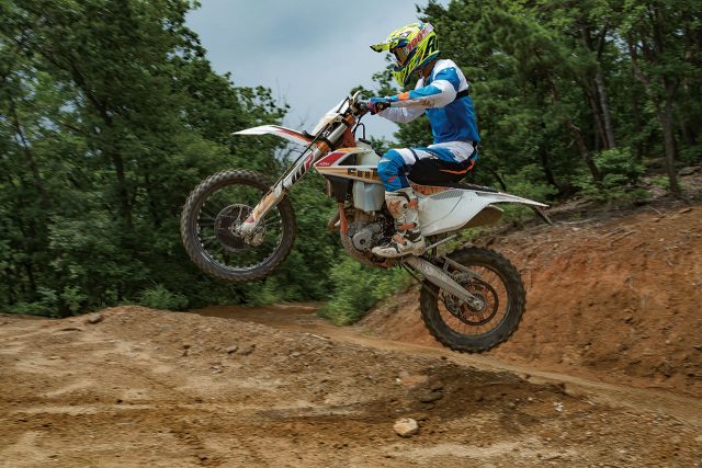 엔듀로 바이크 - 에스콰이어