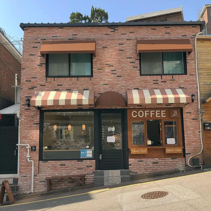 @cafe_blest