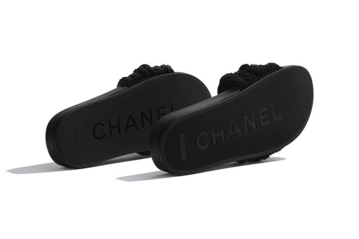 Chanel_mule