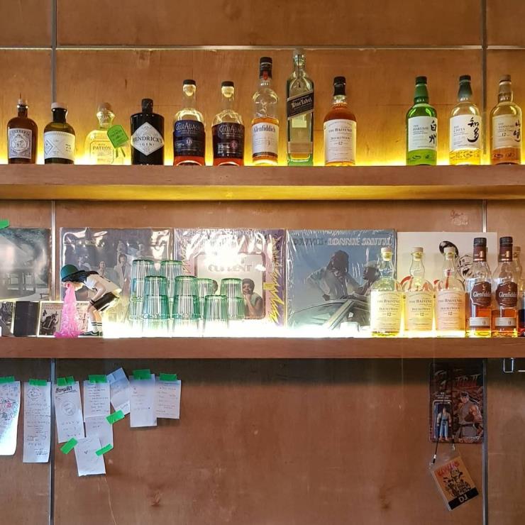 Kompakt record bar @___yeonyu