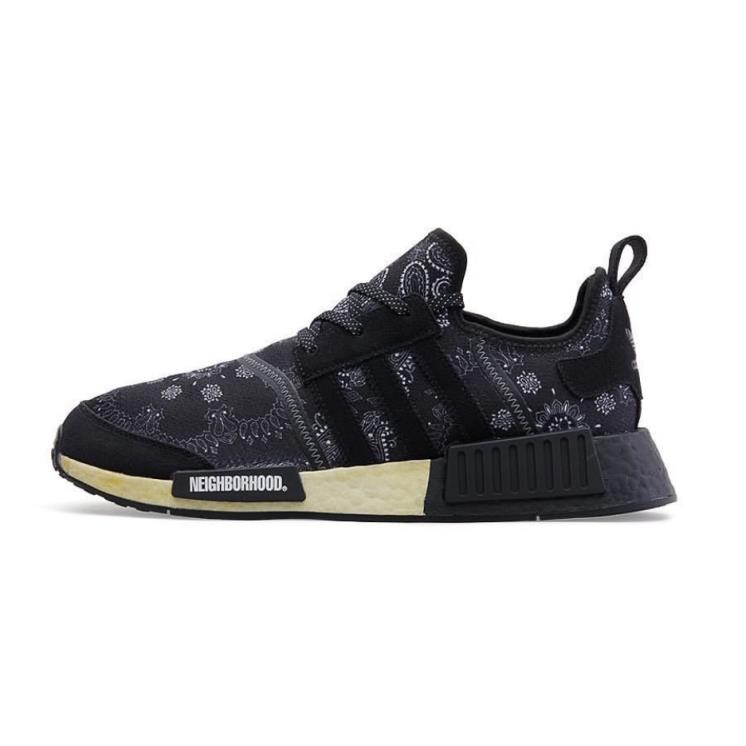 네이버후드 x 아디다스 'NMD R1'