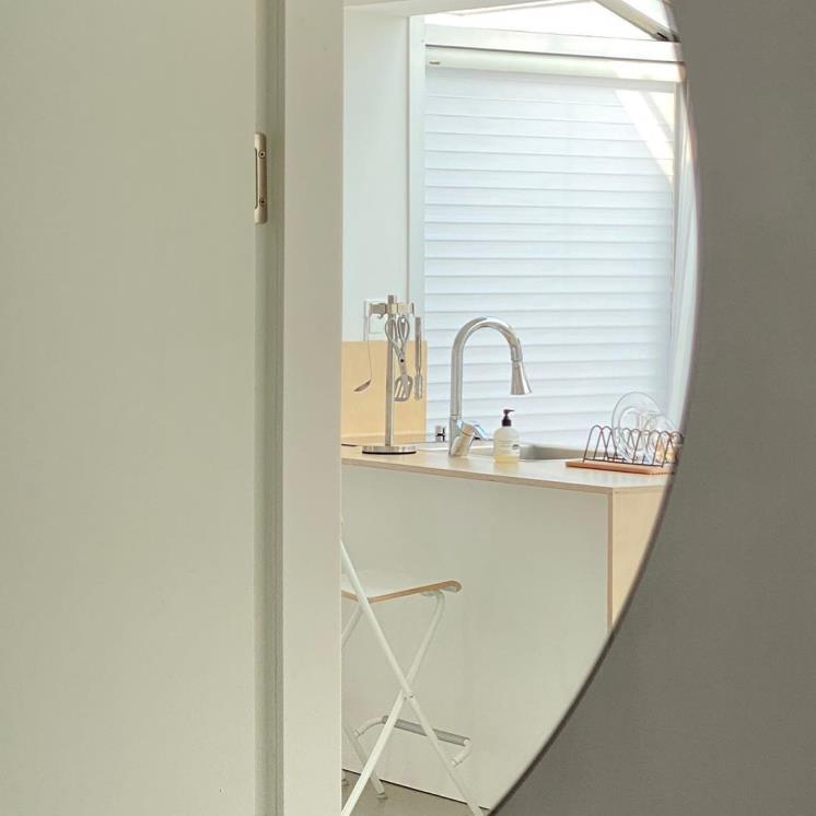 @airbnb.floortopnote