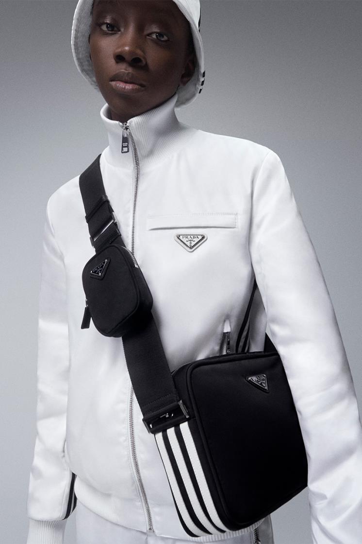 @adidas