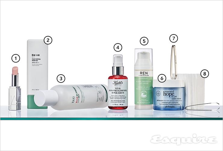 1 애프터글로우 립밤 클린컷 3g/3만7000원대 나스. 2 모이스트 카밍 릴리프 선 SPF 50+/PA++++ 50mL/2만9000원 비브. 3 레드 블레미쉬 포 맨 멀티 수딩 토너 200mL/2만9000원 닥터지. 4 슈퍼 세럼 30ml/8만6000원대 키엘. 5 에버캄™ 글로벌 프로텍션 데이 크림 50mL/8만원 렌 by 세포라. 6 리뉴 홉 인 어 자 워터 크림 60mL/5만5000원 필로소피. 7 좁은 형/넓은 형 족집게 8000원 카이. 8 5겹 고급 화장솜 3000원 뷰디아니.