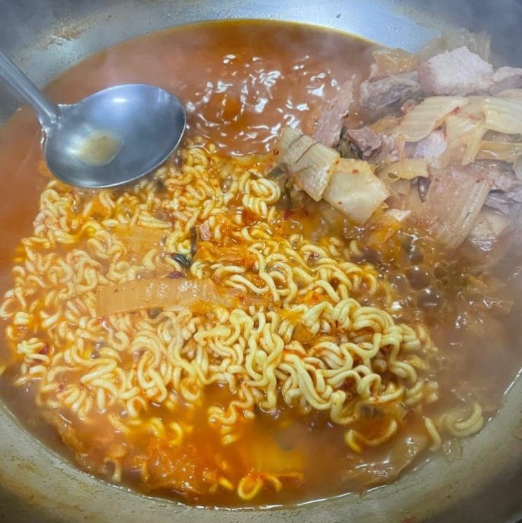 돈암동찌개본점