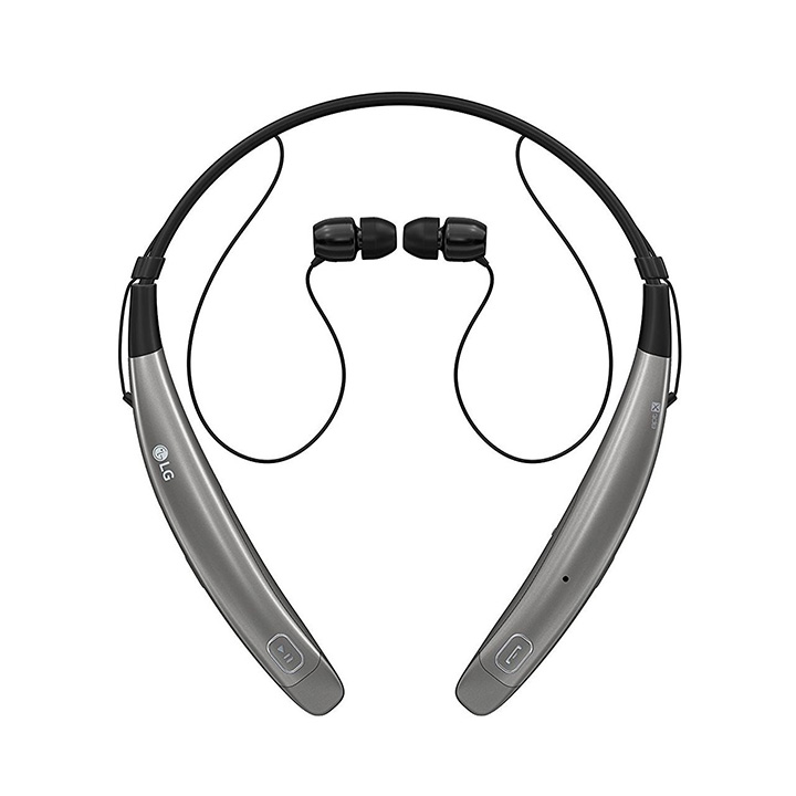 <b>13. LG Tone Pro HBS-770</b>
톤 프로 HBS-770 무선 이어폰은 눈에 띄는 다양한 색상을 제공한다. 심플한 디자인, 저렴한 가격대에 비해 좋은 음질을 갖춘 이어폰이다. 무선 이어폰을 처음 사용하는 사람들에게 입문 용으로 추천한다. 4만원대