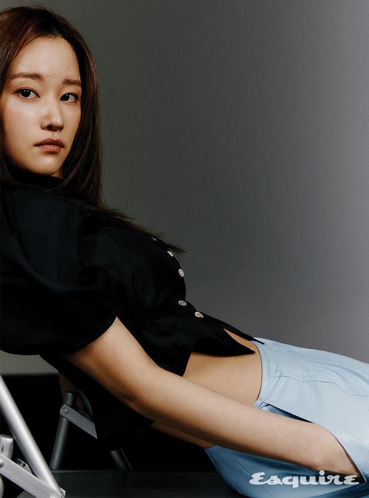 셔츠, 스커트 모두 분더캄머.