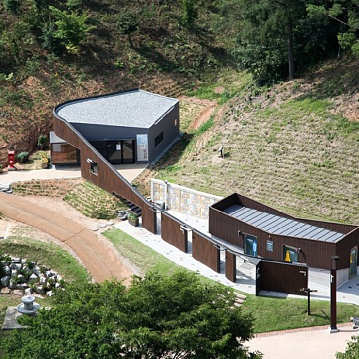 당진 삼선산수목원 숲속도서관