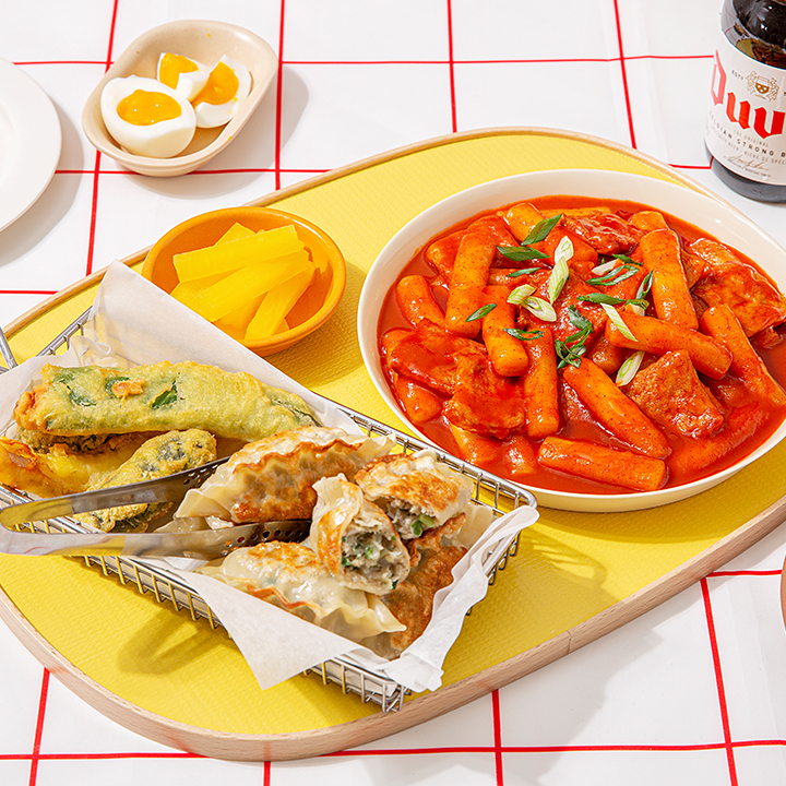 다시다떡볶이 조리예. 물론 집에서 끓였을 땐 이 사진과 좀 다릅니다. 