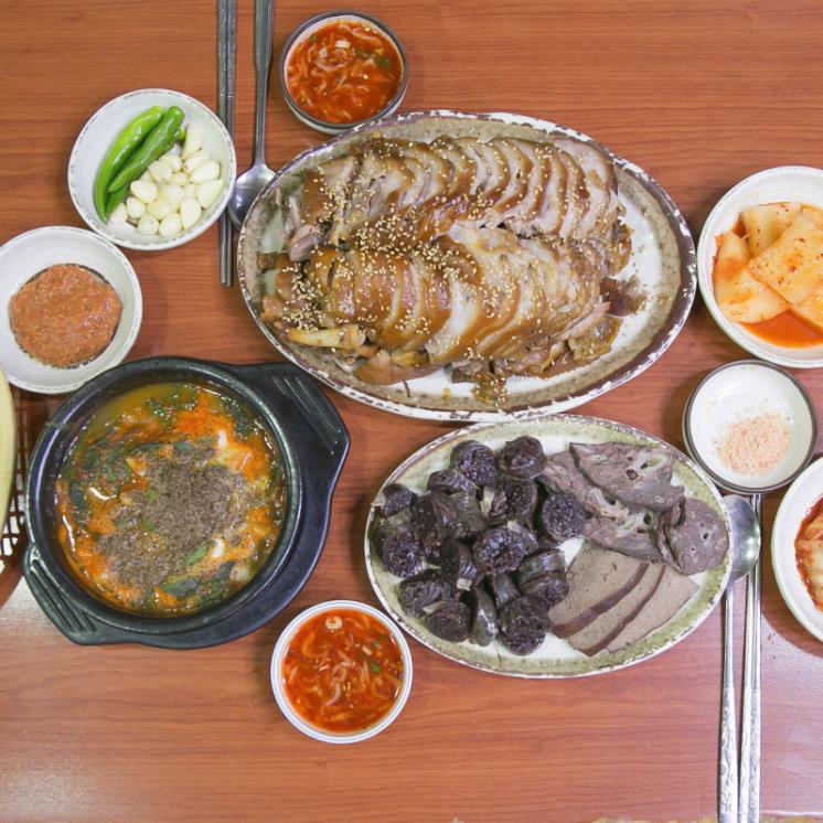 마포소문난원조족발