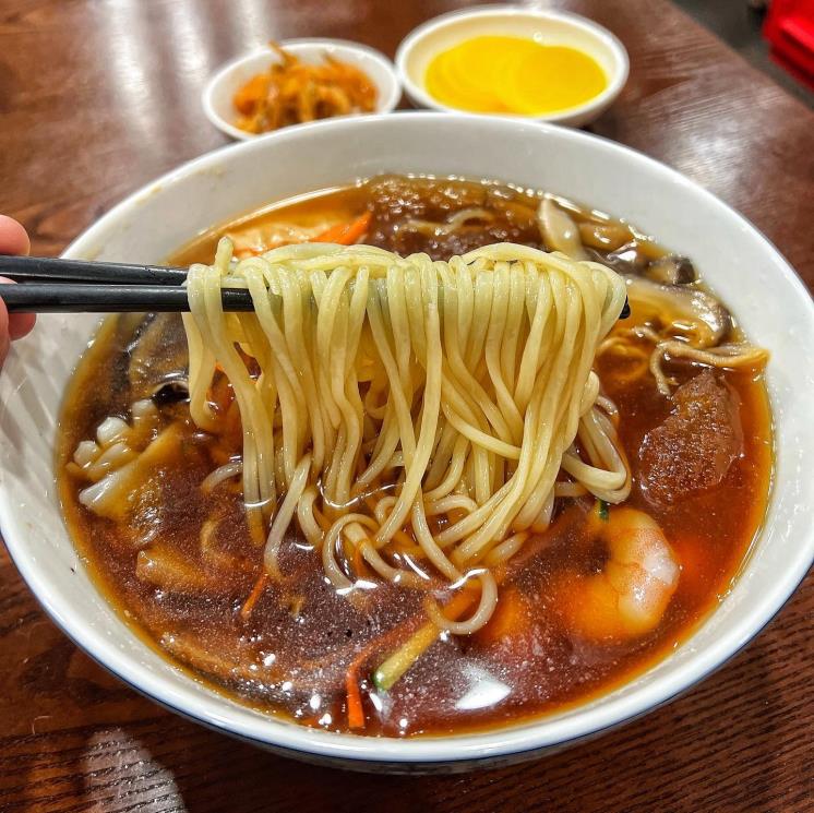 부영각