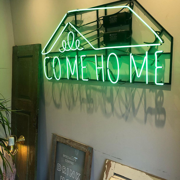 코미호미(@comehome.cafe)