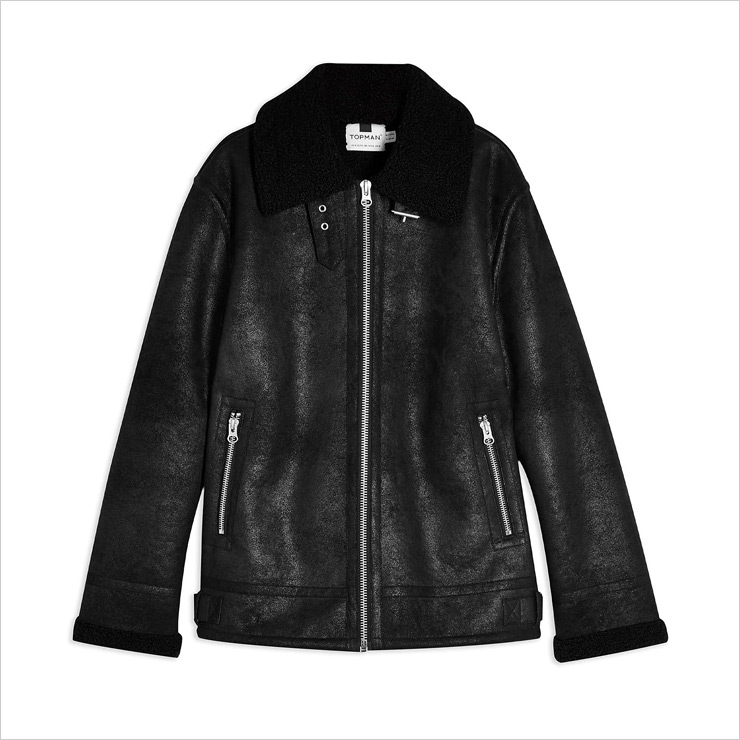 탑맨 블랙 자켓, $117 USD