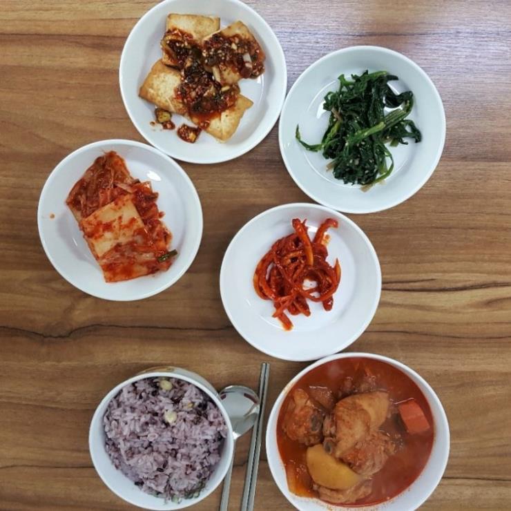 미인과 자연