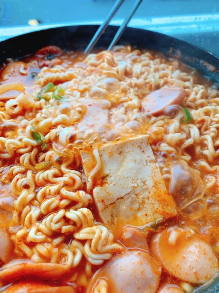 청년문간식당