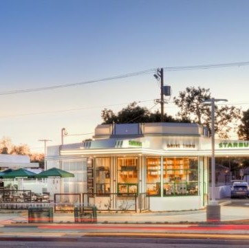 Gilmore Gas Station Los Angeles ⓒstories.starbucks.com