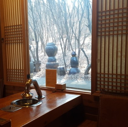 함포고복