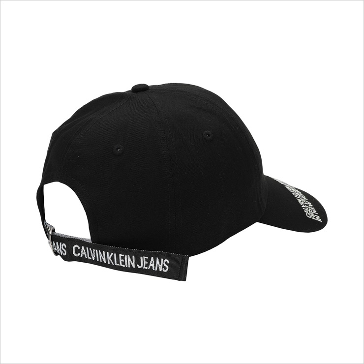 캘빈 클라인 스포츠 에센셜 캡, $46 USD