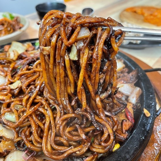 동해돌짜장